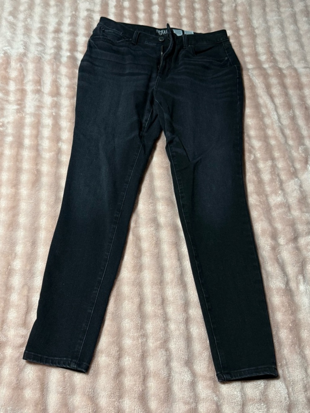 Black Skinny Jeans